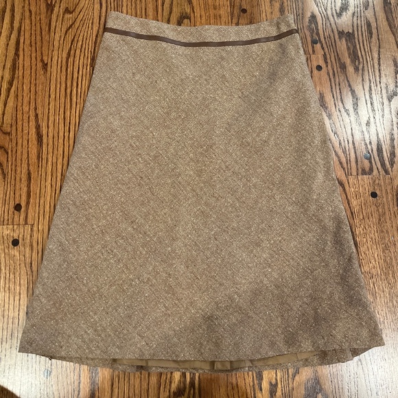 Ann Taylor pencil skirt - Picture 1 of 5